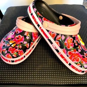 Floral Print Crocs Pink and Red Flowers on a Black Background